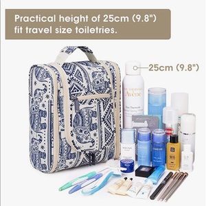 Brand new Hanging Travel Toiletry Bag Cosmetic Make up Organizer for Wo(men)